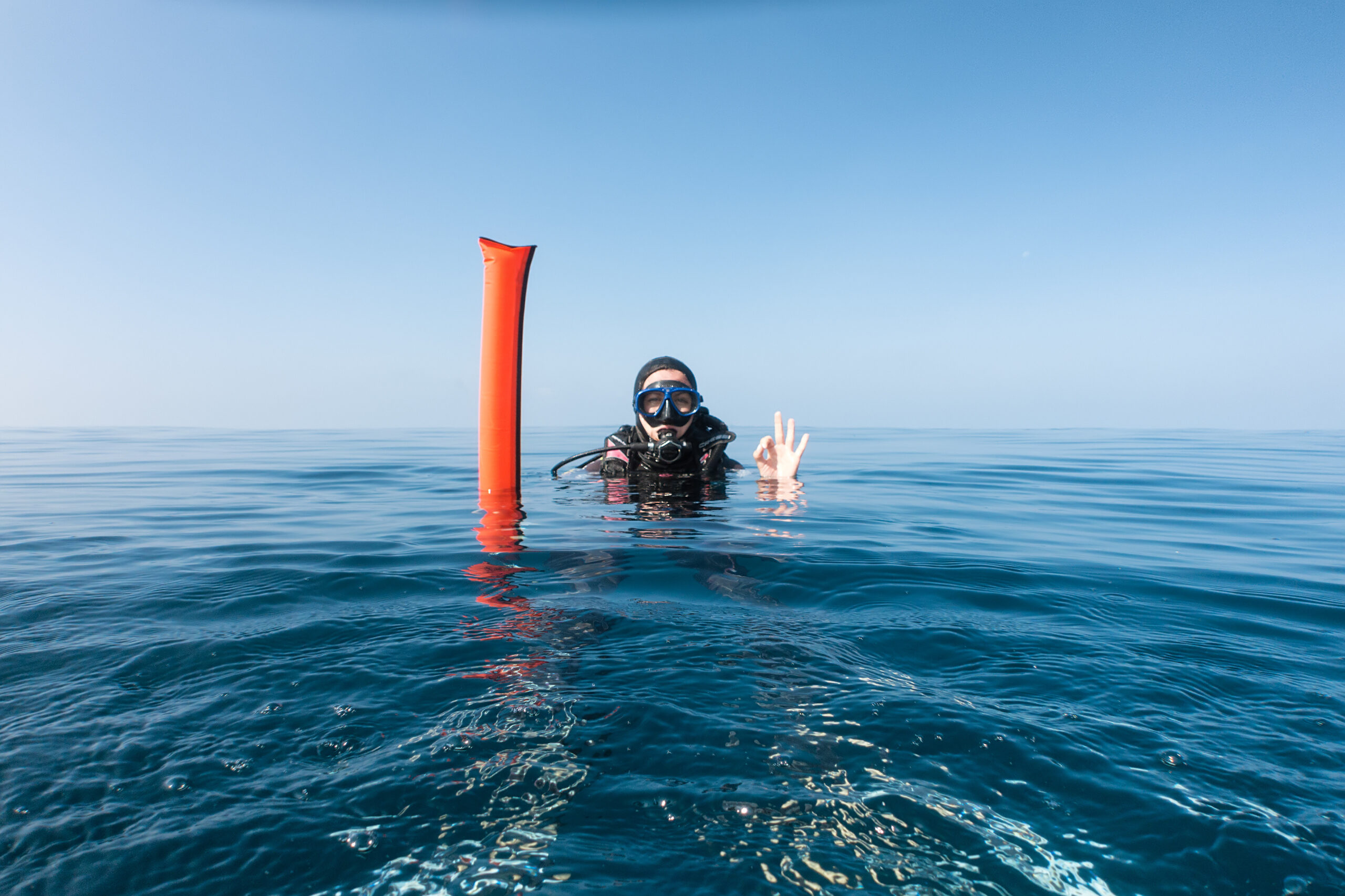 Diver SMB - The basics of diving surface marker buoys