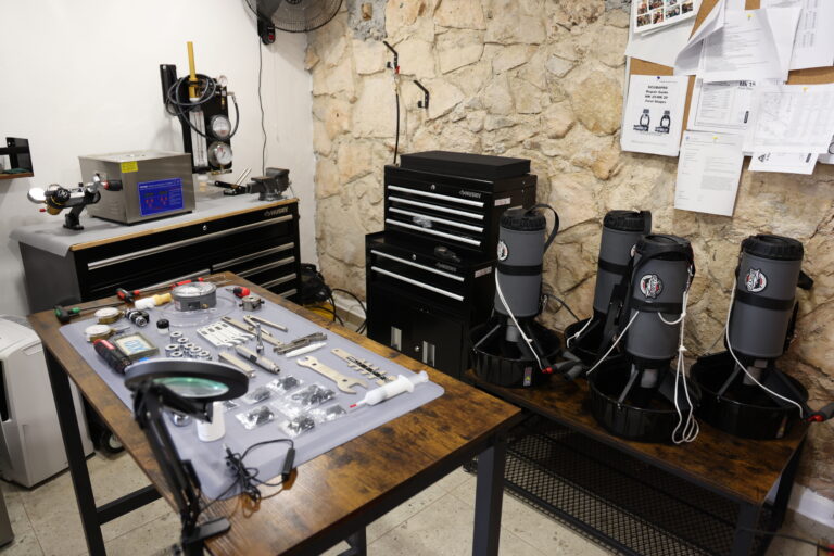 Repair Room at Xico Dive Center in Playa del Carmen