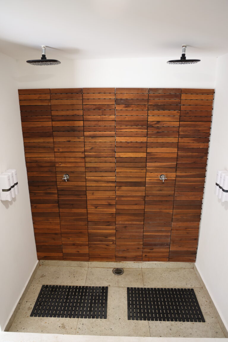 Showers & Changing at Xico Dive Center in Playa del Carmen