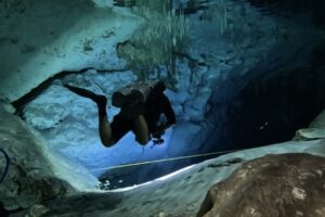Diving Cenote Taak Bi Ha