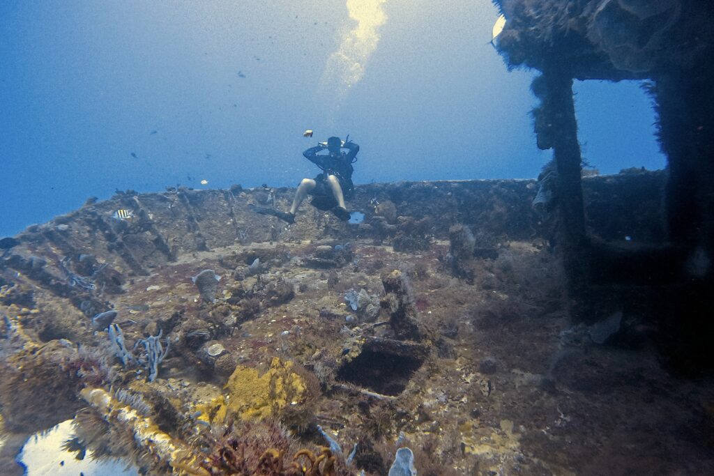 Wreck Diving Playa del Carmen