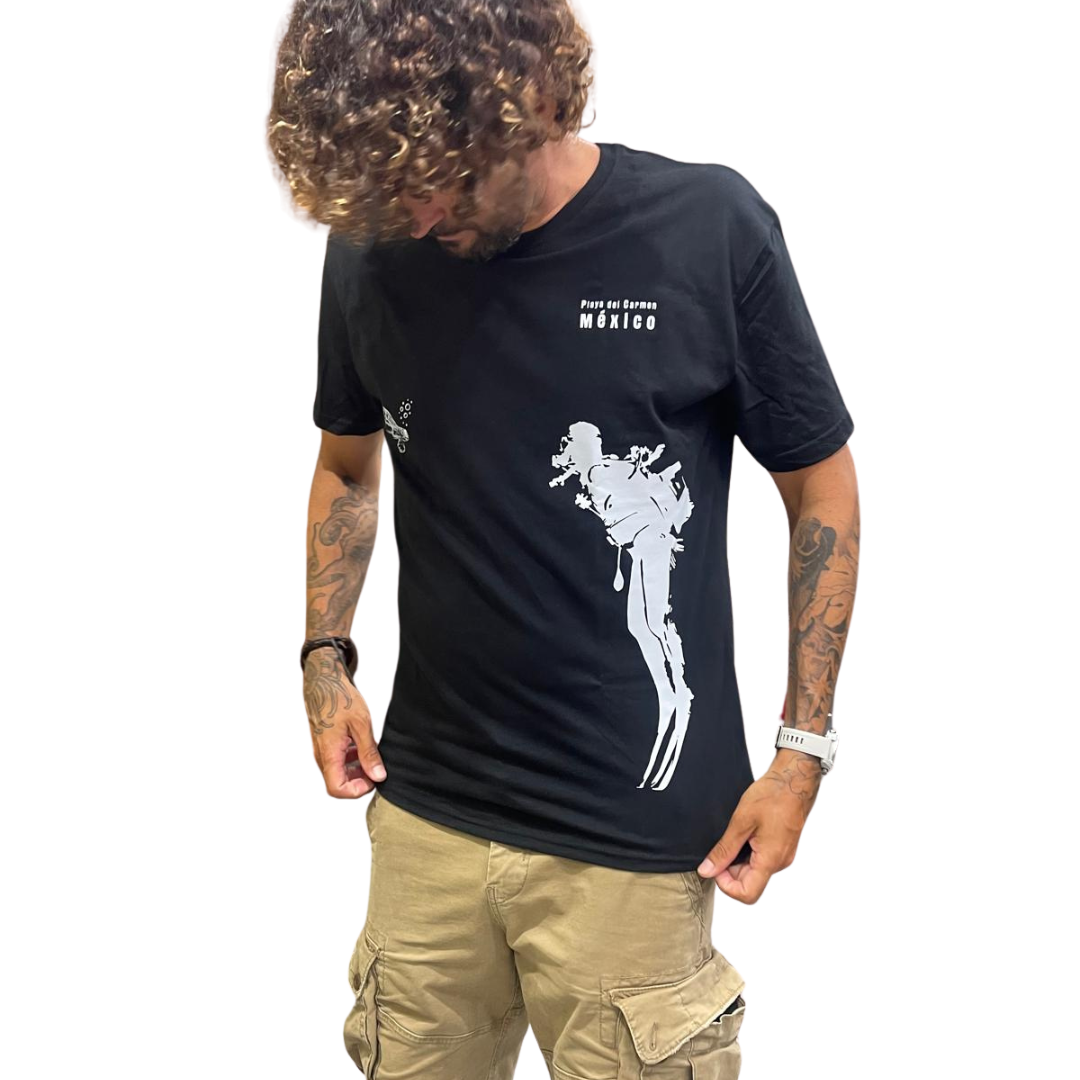 Turtle and Diver Xico Dive T-Shirt - Image 7